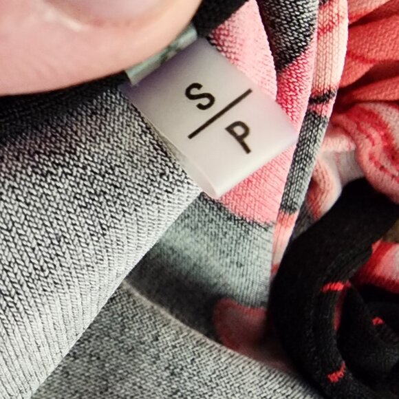 Tahari Pink Tropical Halter Top Size Small - Picture 15 of 16